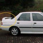 Escort new 96+ Sedan Bootspoiler w/light-0