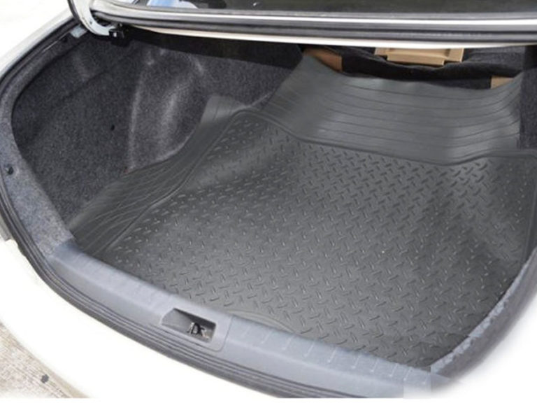 Universal Rubber Boot Mat (black) Autostyle Motorsport South Africa