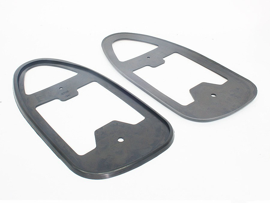 VW Classic Beetle 68-73 Tailight Rubber Seals-0 VW Classic Beetle 68-73 Tailight Rubber Seals-0