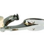 VW Beetle Pop-out Latch with Beige Knob for Right Rear Quarter Window