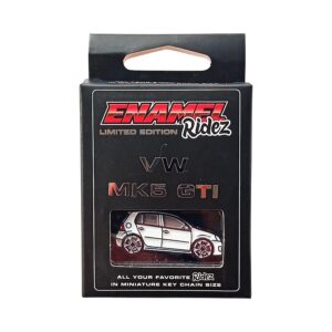 VW Mk5 GTI White - Die-Cast Enamel Keychain