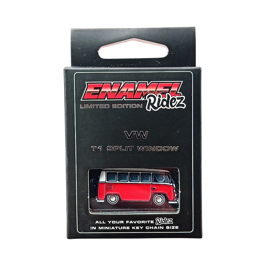 ENM-VT1RW VW Golf MK8 R Blue - Die-Cast Enamel Keychain - Image 1