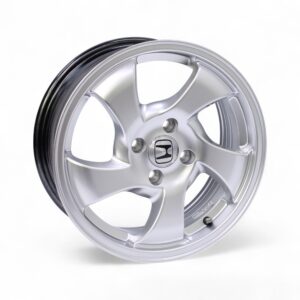 15" M8585 4/100 Hyper Silver Alloy Wheels