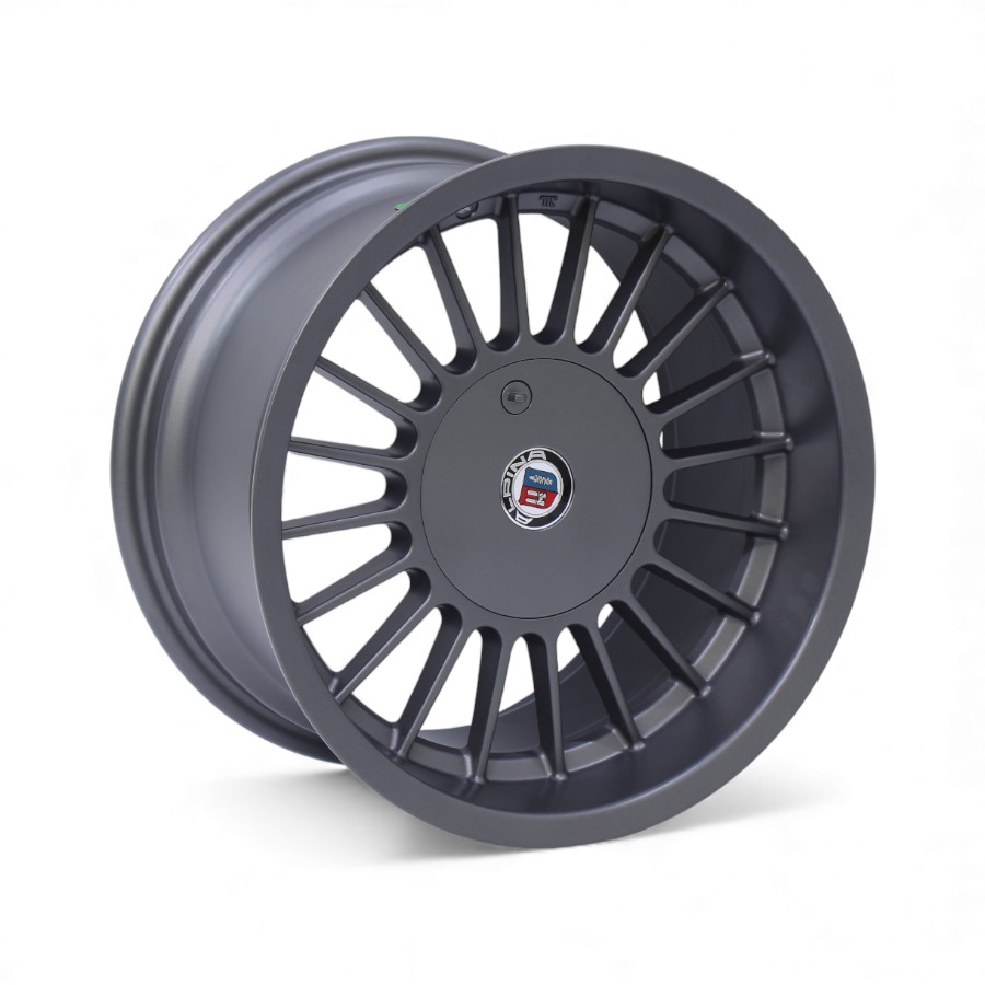 YKW5674 H 15 15" YKW5674-H 4/100 & 4/114 Gunmetal Alloy Wheels - Image 1