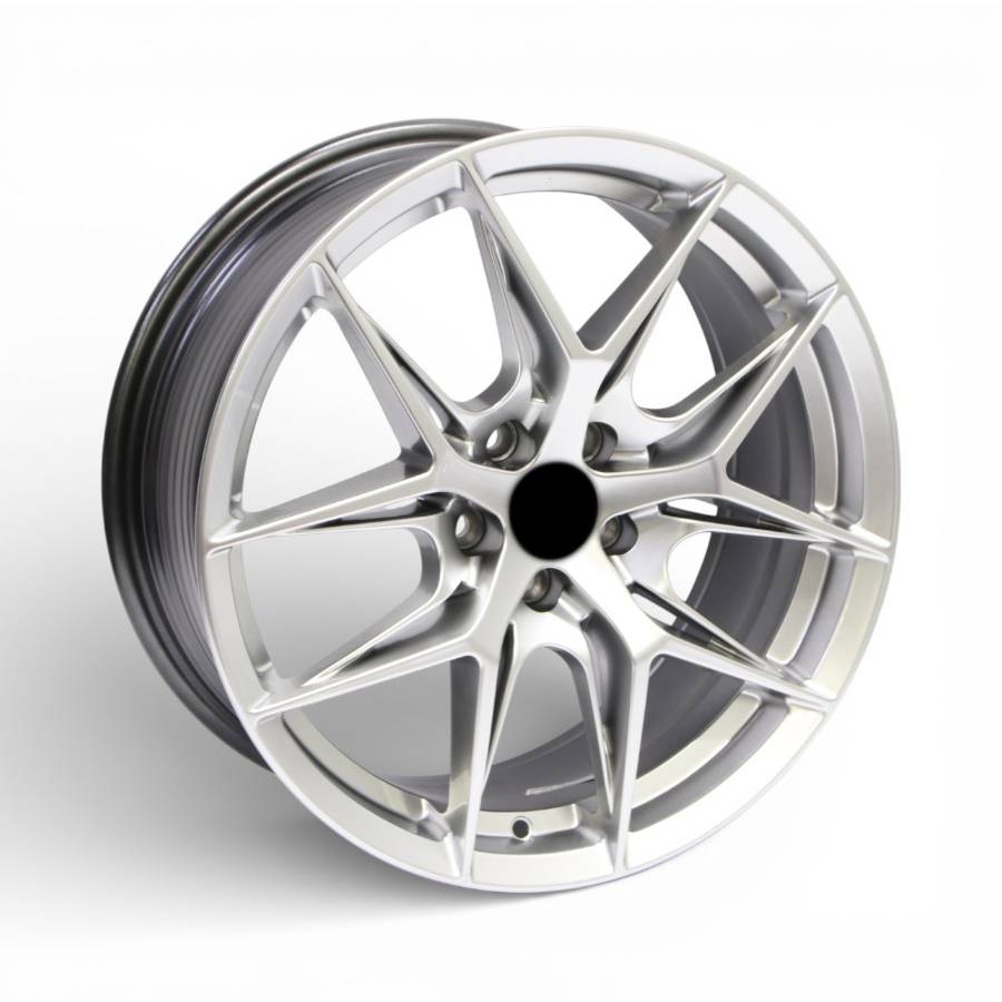 GR065 17 17" GR065 5/100 Hyper Silver Alloy Wheels - Image 1