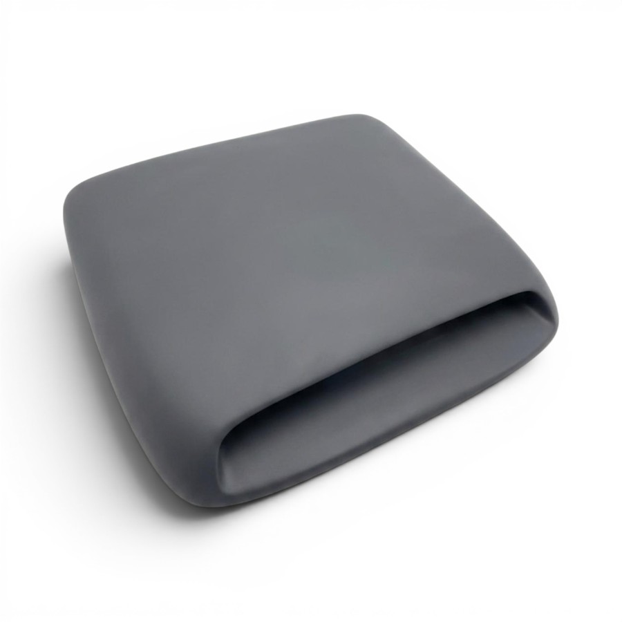 HSO210 colt large 55CM BY 55CM FibreForce Colt Style Large Bonnet Scoop (55x55cm) - Image 1