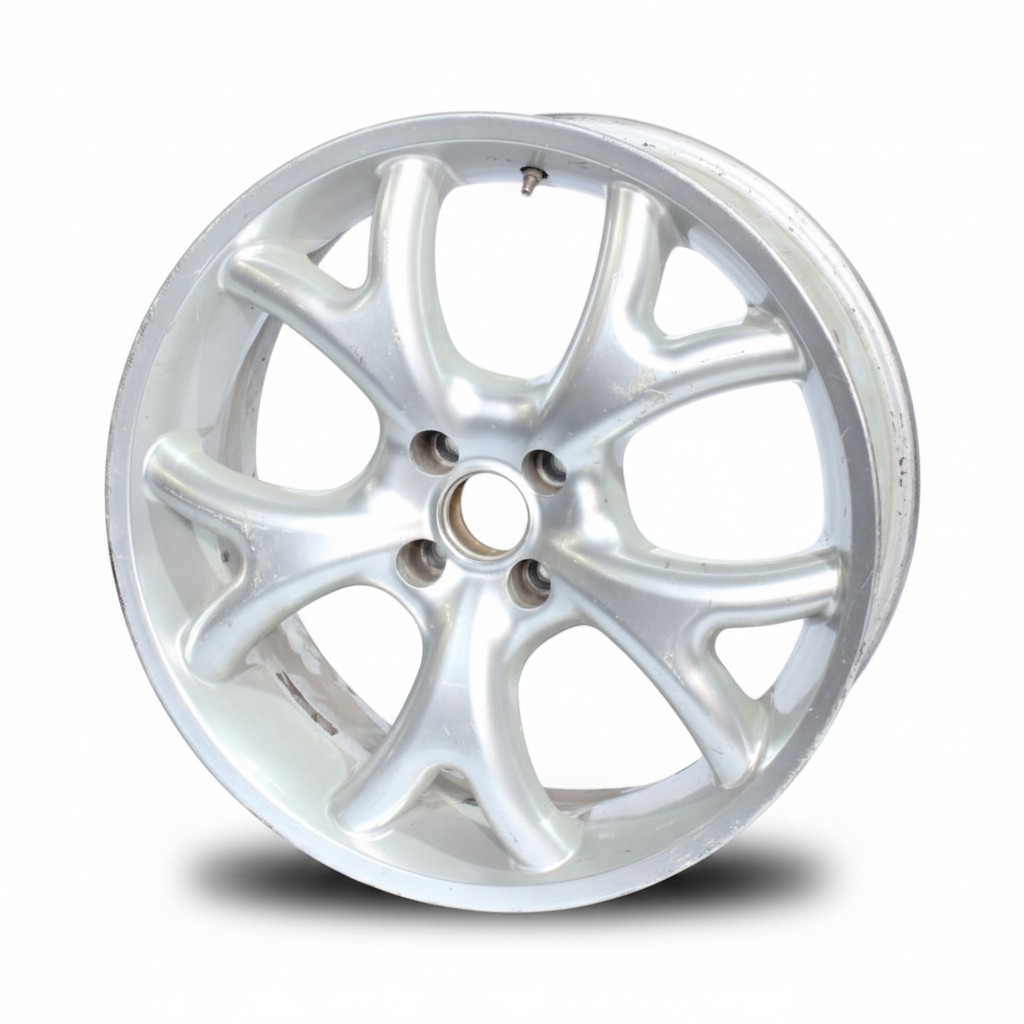 WN-04 18" WN-04 4/100 Satin Silver Used Alloy Wheels - Image 1
