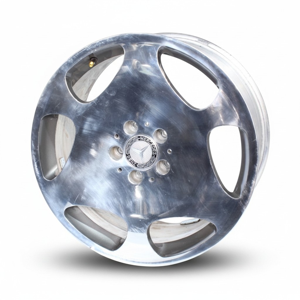WN-12 18" WN-12 5/112 Polished Silver Used Alloy Wheels - Image 1
