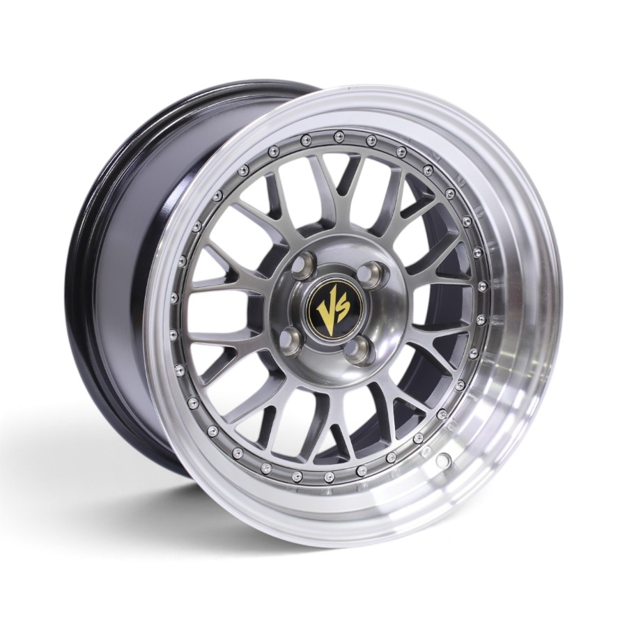 YKW5672 I 15 15" CW-5672 4x100 Hyper Black Alloy Wheels - Image 1