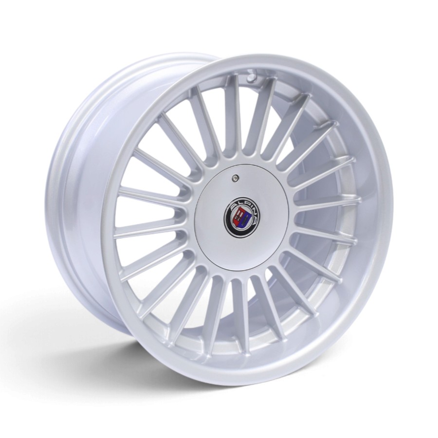 7332 17 17" QS-7332 Alpine 5x100 & 5x114 Silver Alloy Wheels - Image 1
