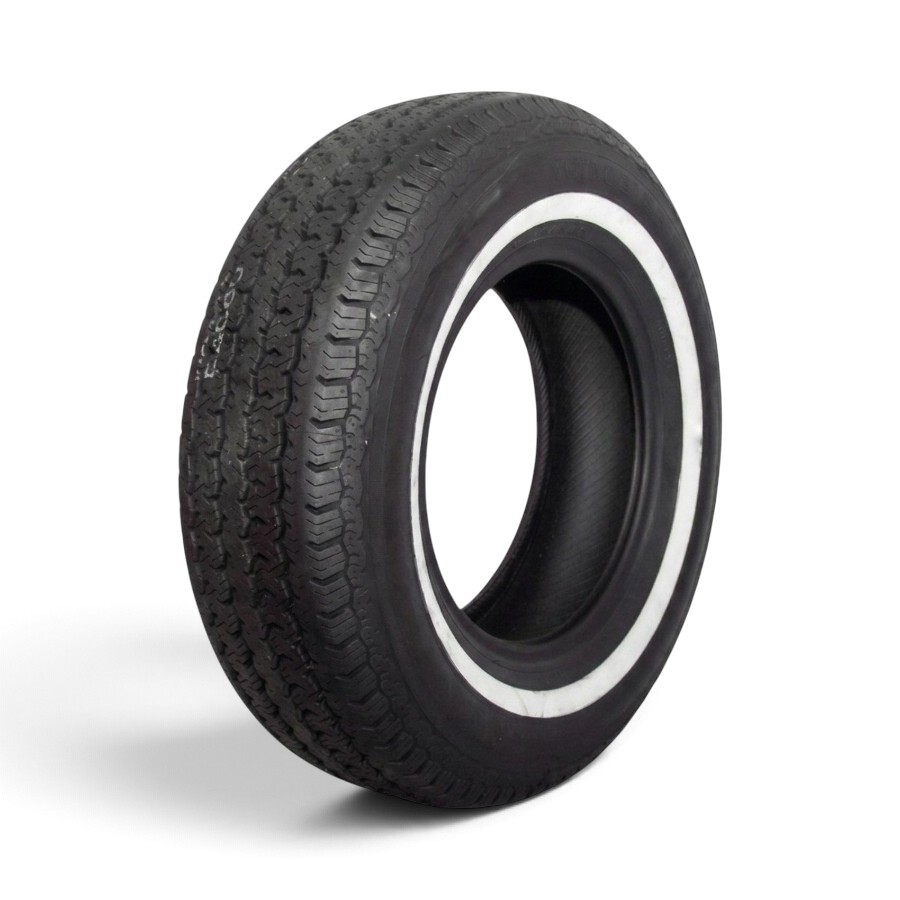 Yokohama Y360 WSW 195-80-15" Yokohama Y360 WSW 106S Tyres - Image 1